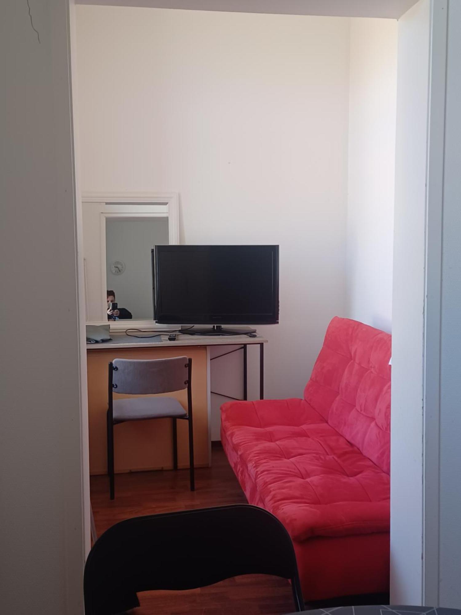 Toimisto-majoitus A Apartment